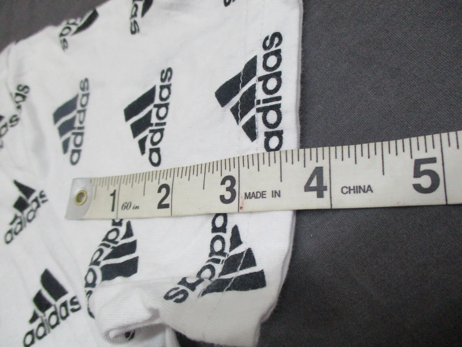 Adidas Logo Print Short Sleeve Athletic Tee Shirt Crew Neck Cotton White 5 Boys