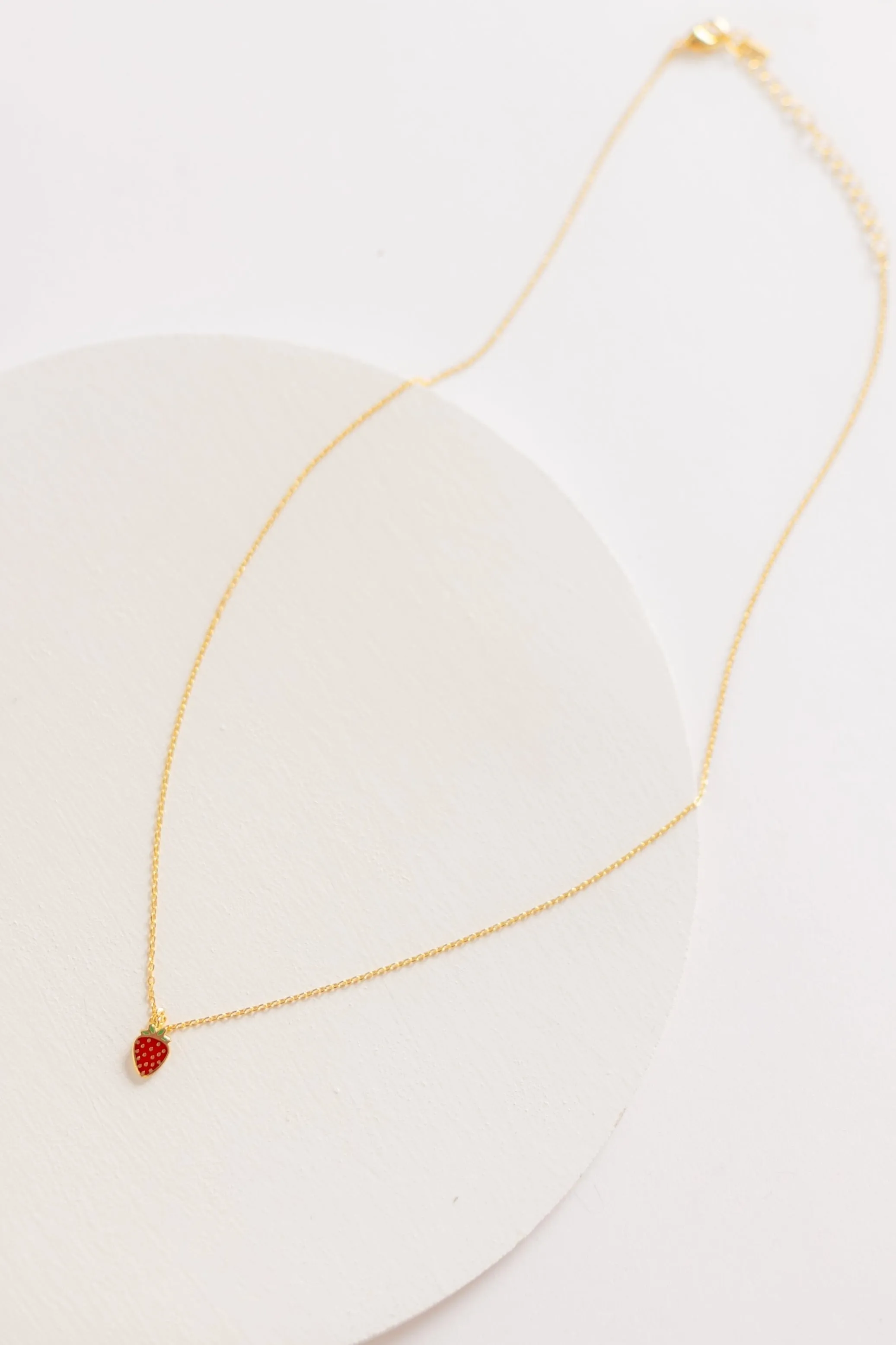 Cove Strawberry Necklace